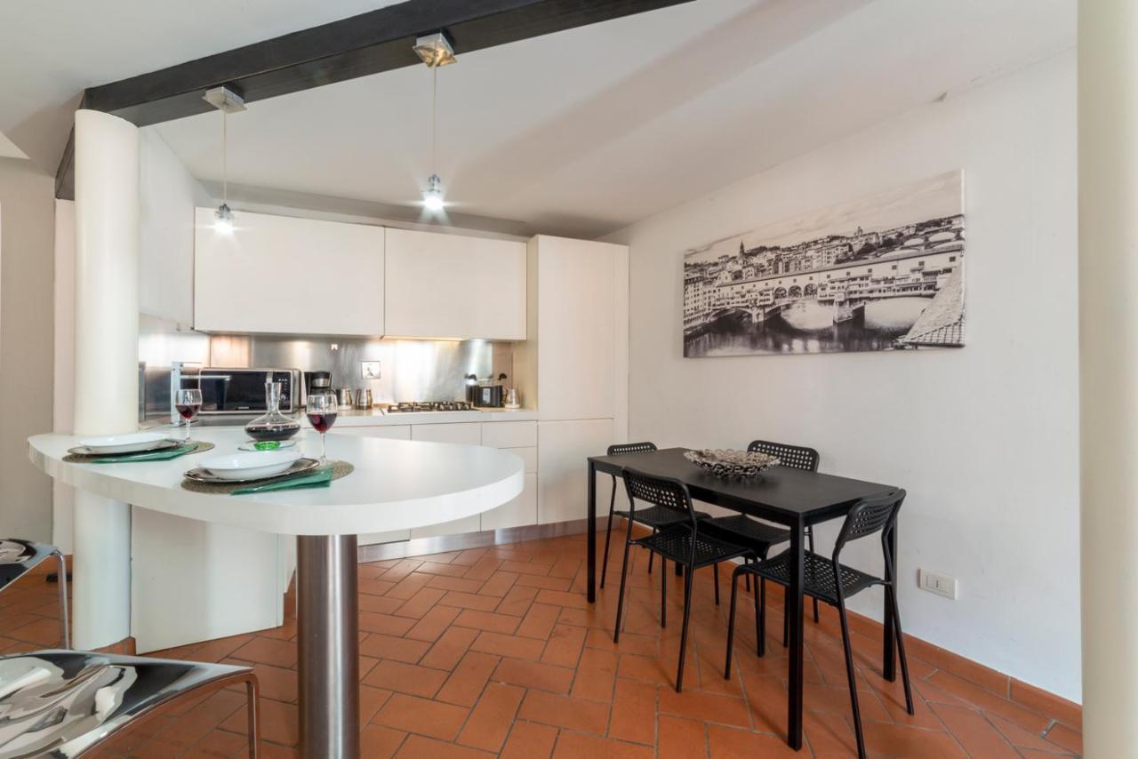 Guelfi Loft In A Historic Palace Florencia Exterior foto